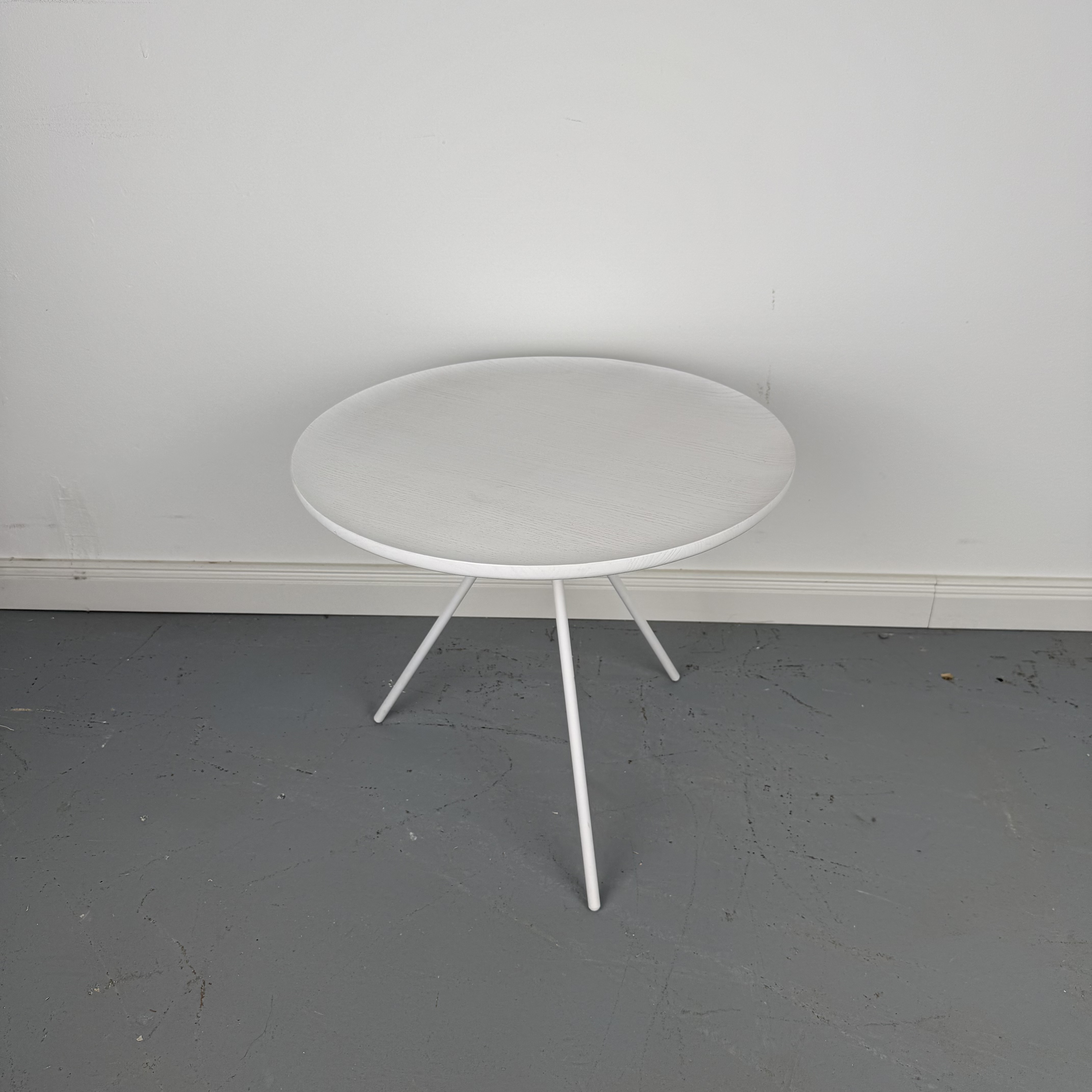 „Key“ Couchtisch von Hem