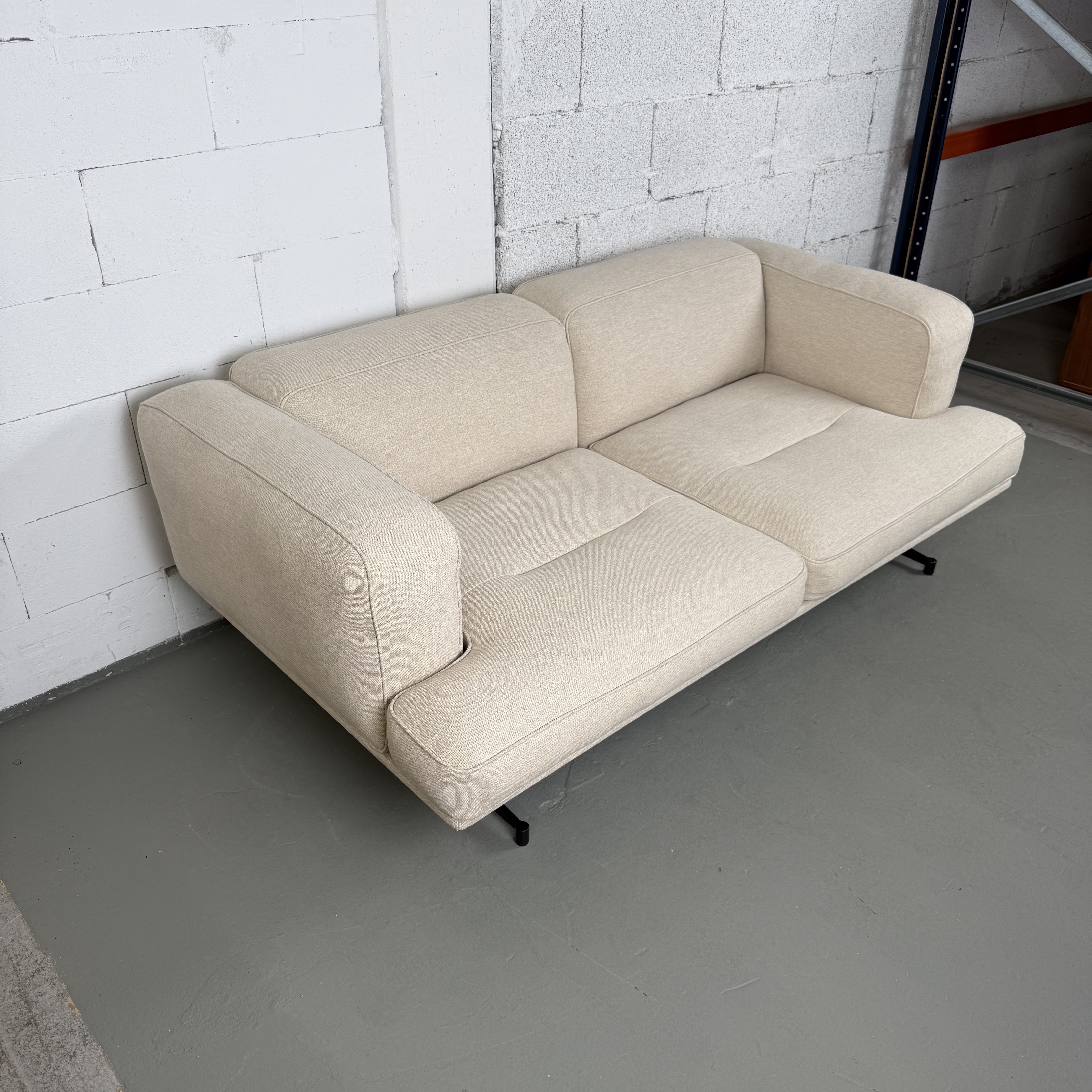 &Tradition Sofa Inland AV22