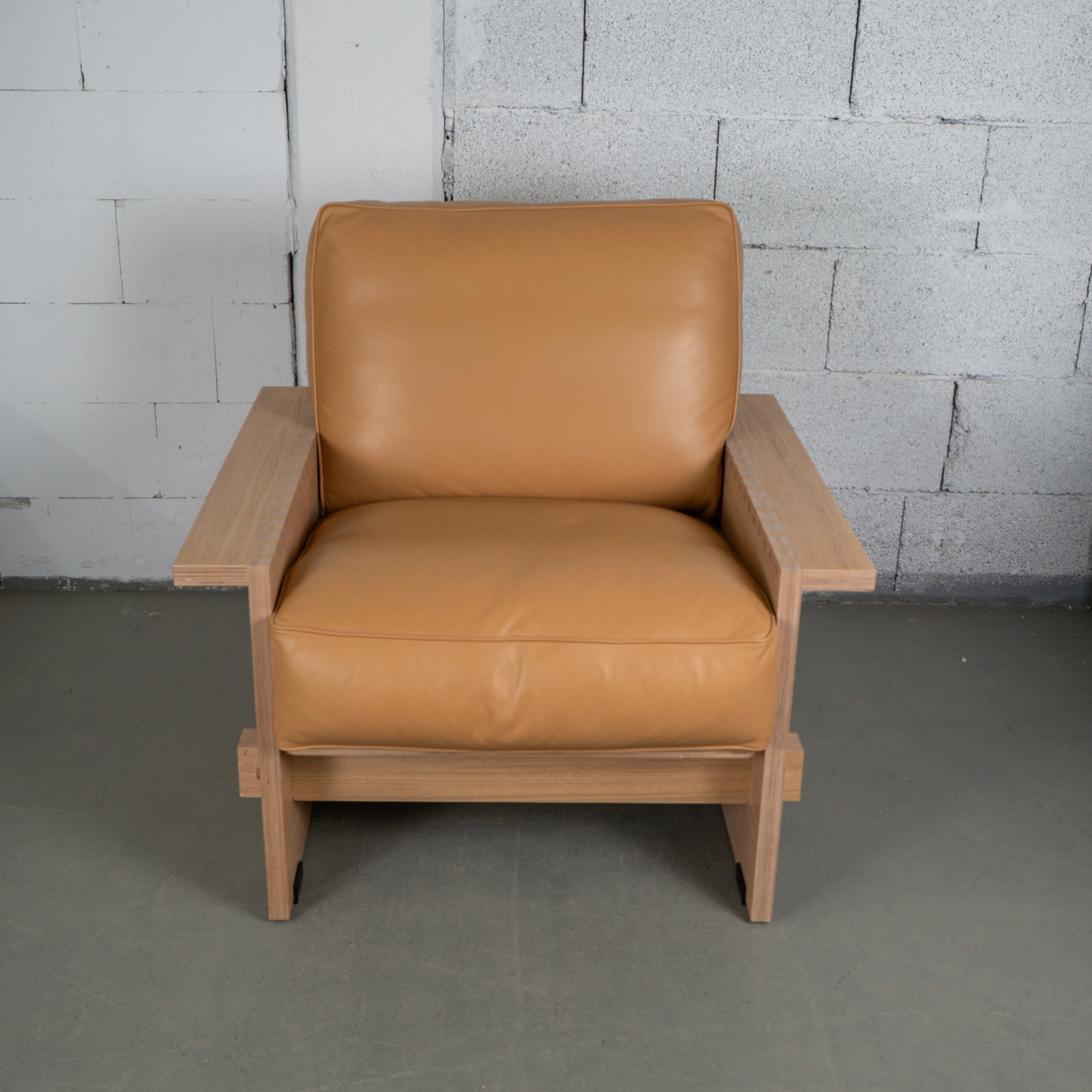 Andreu World Mariya BU2247 Loungesessel von Philippe Starck