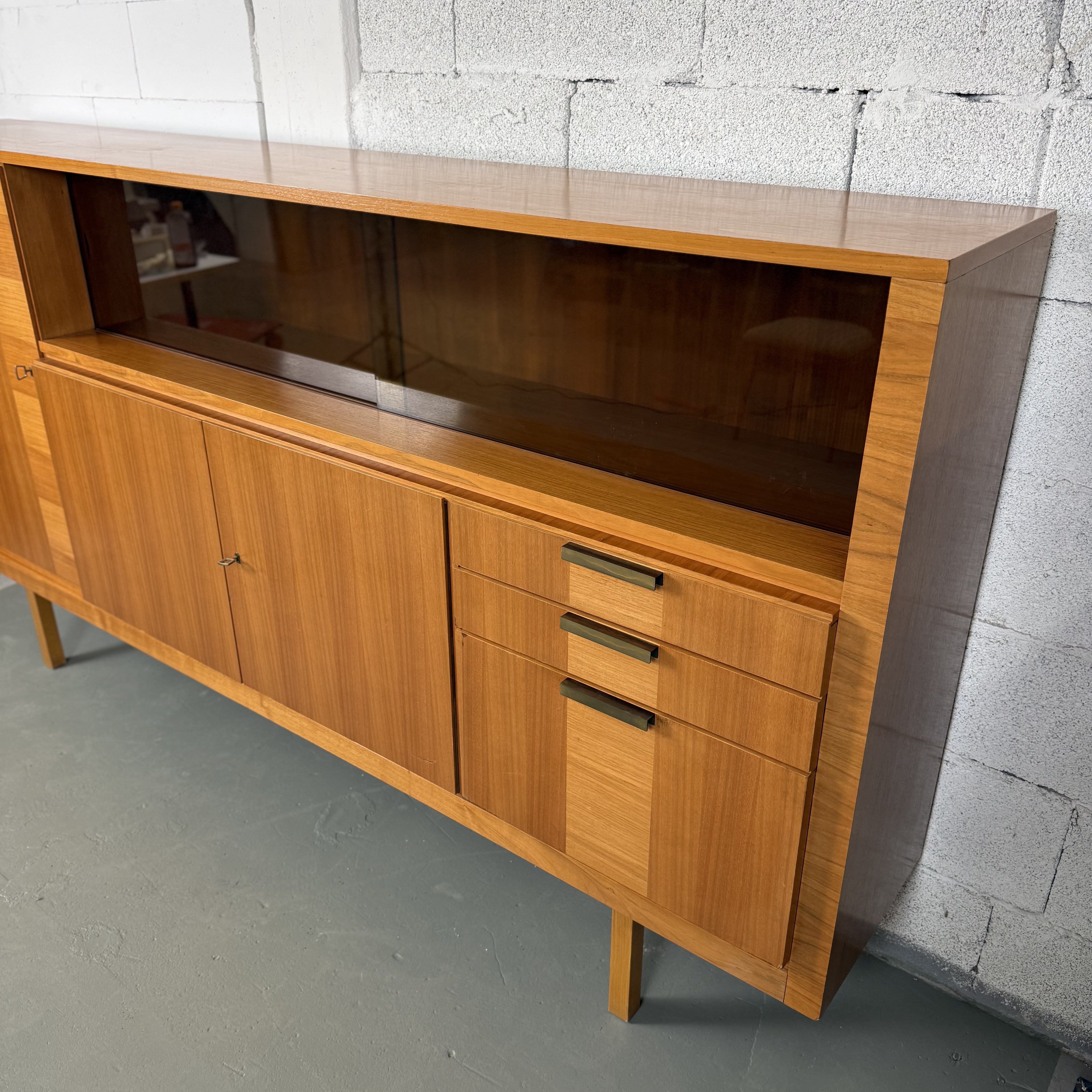 Hochwertiges 60er Jahre Highboard