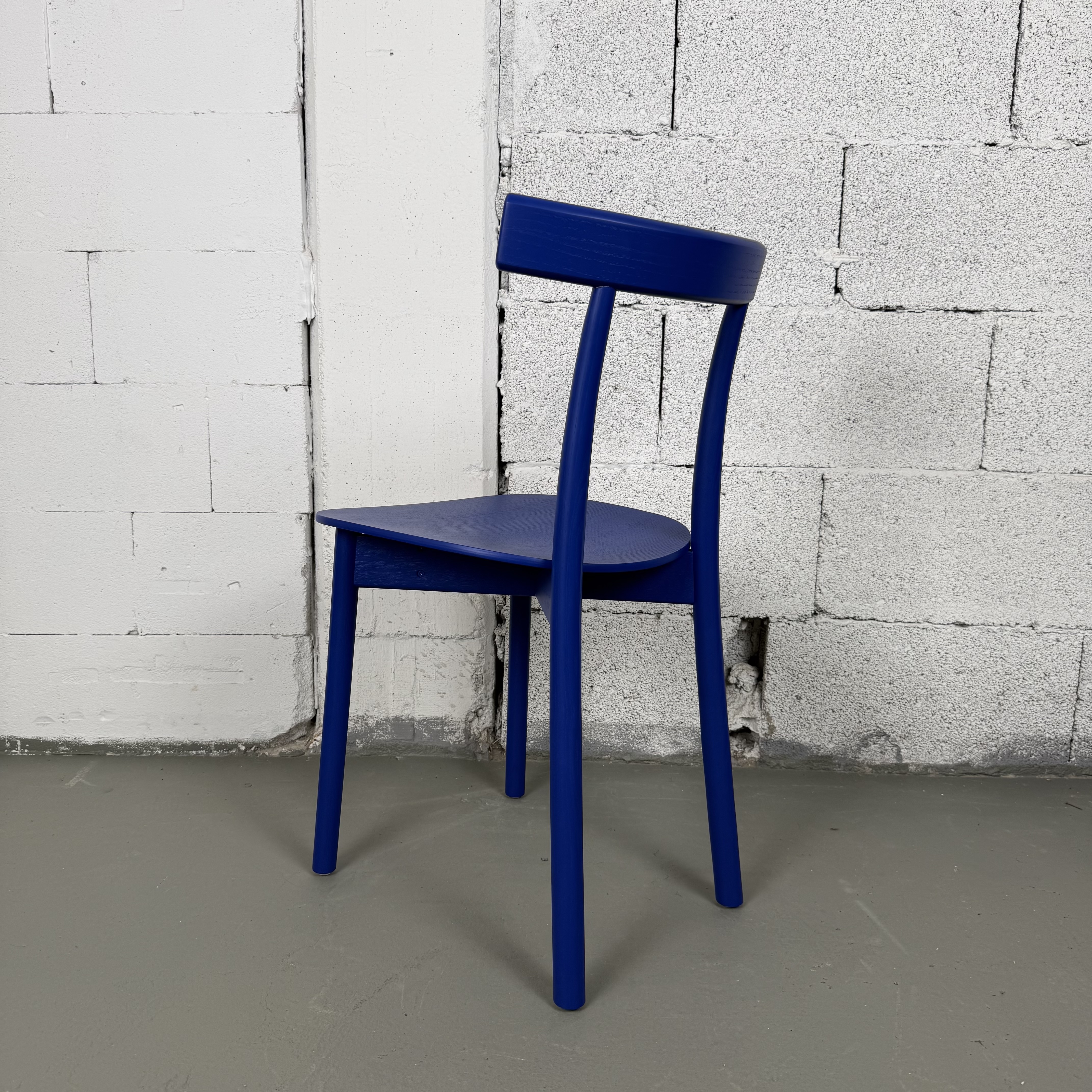 Nine Stuhl Skinny in blau