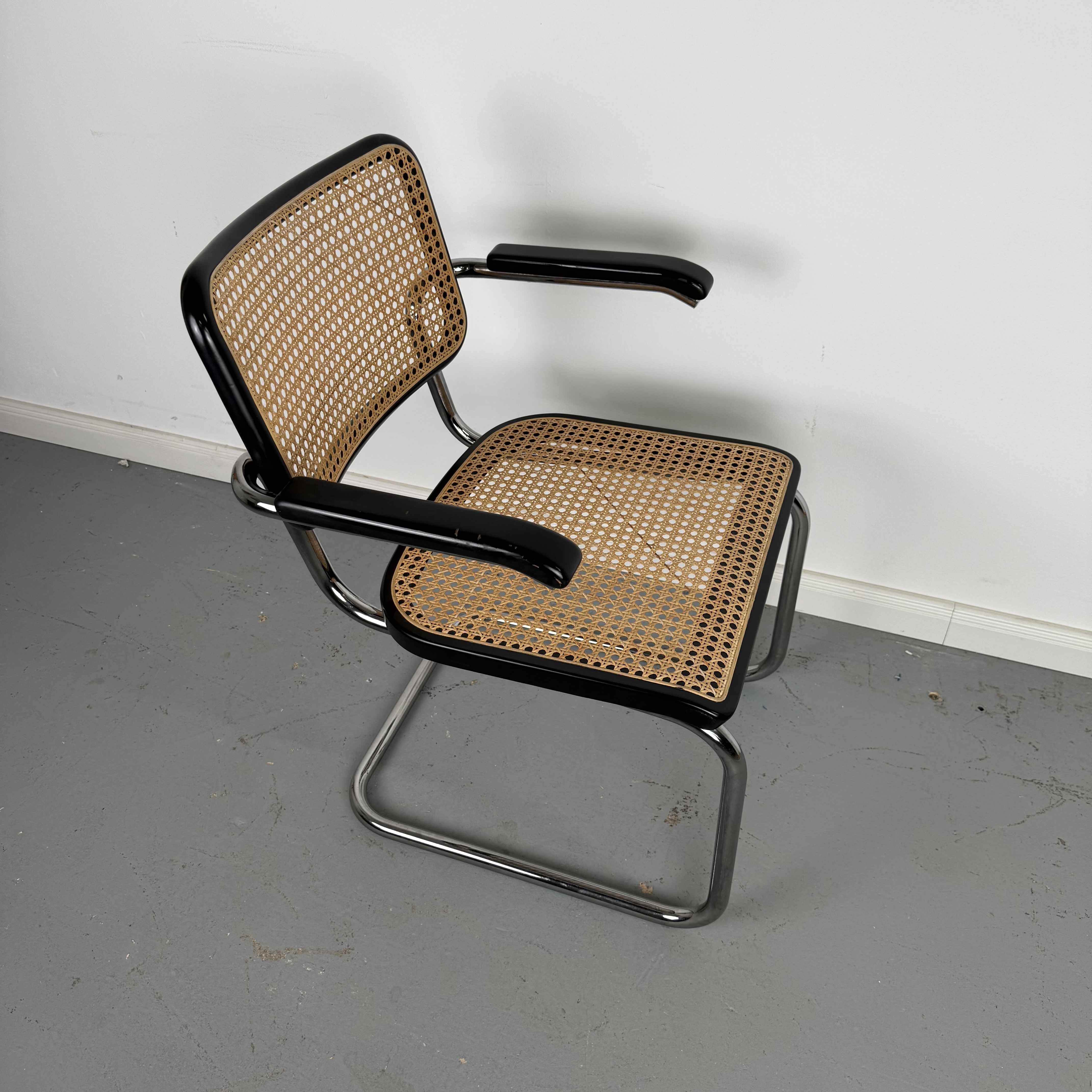 Freischwinger  S64 V von Marcel Breuer für Thonet