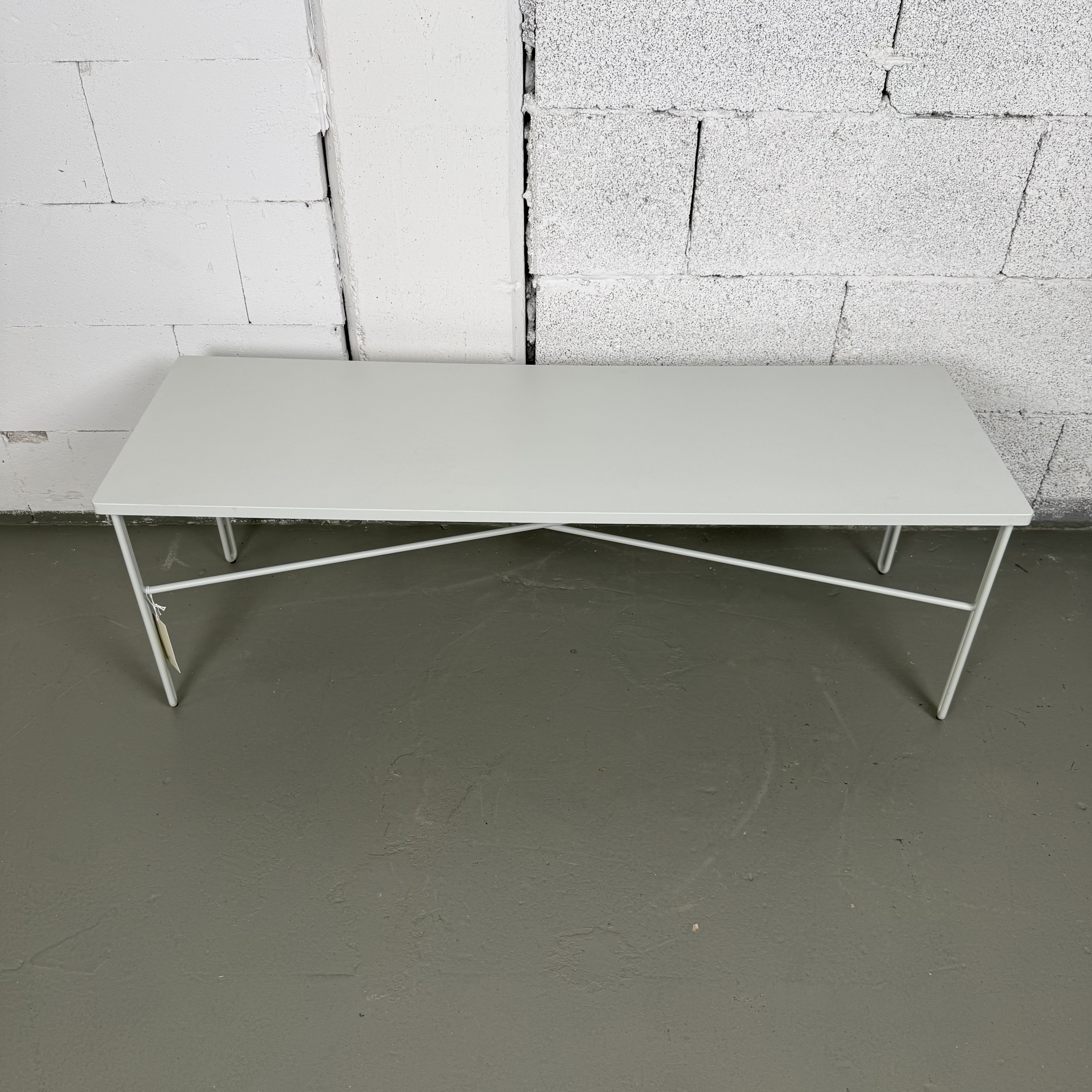 Nine Couchtisch Inline Coffee Table