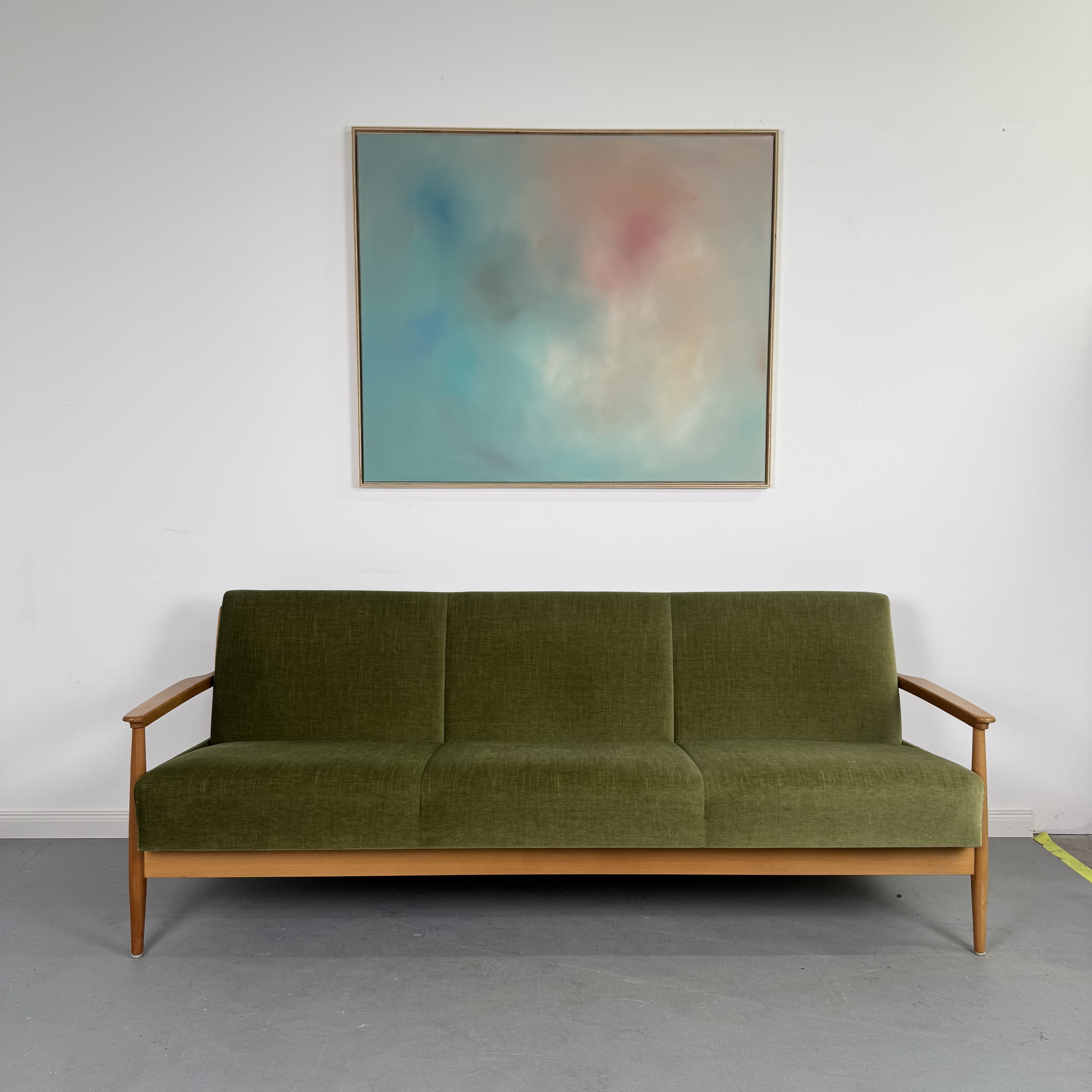 Wunderschöne grüne 60er Jahre Couch mit Aufklappfunktion