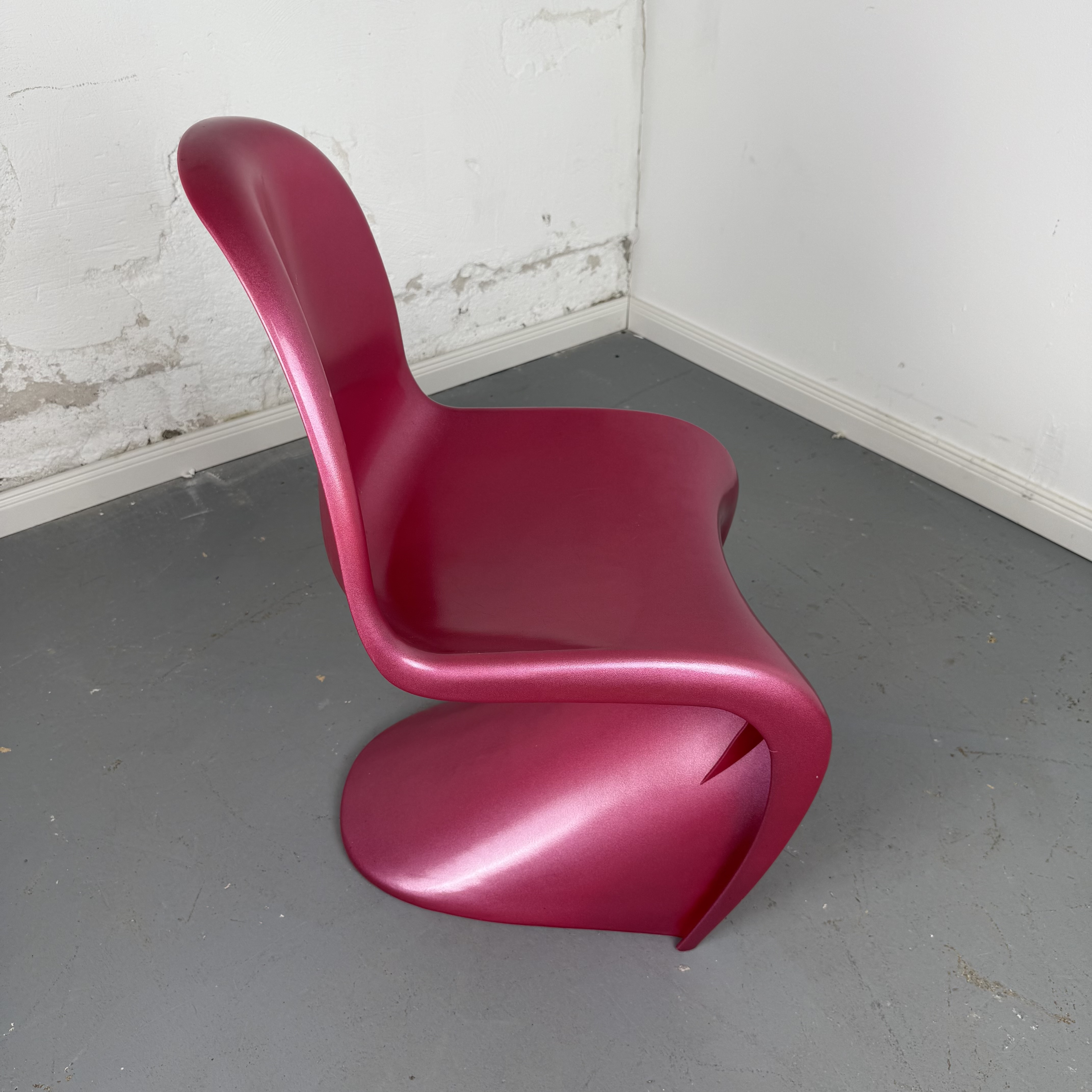 Pinkfarbene Panton Chair Replika