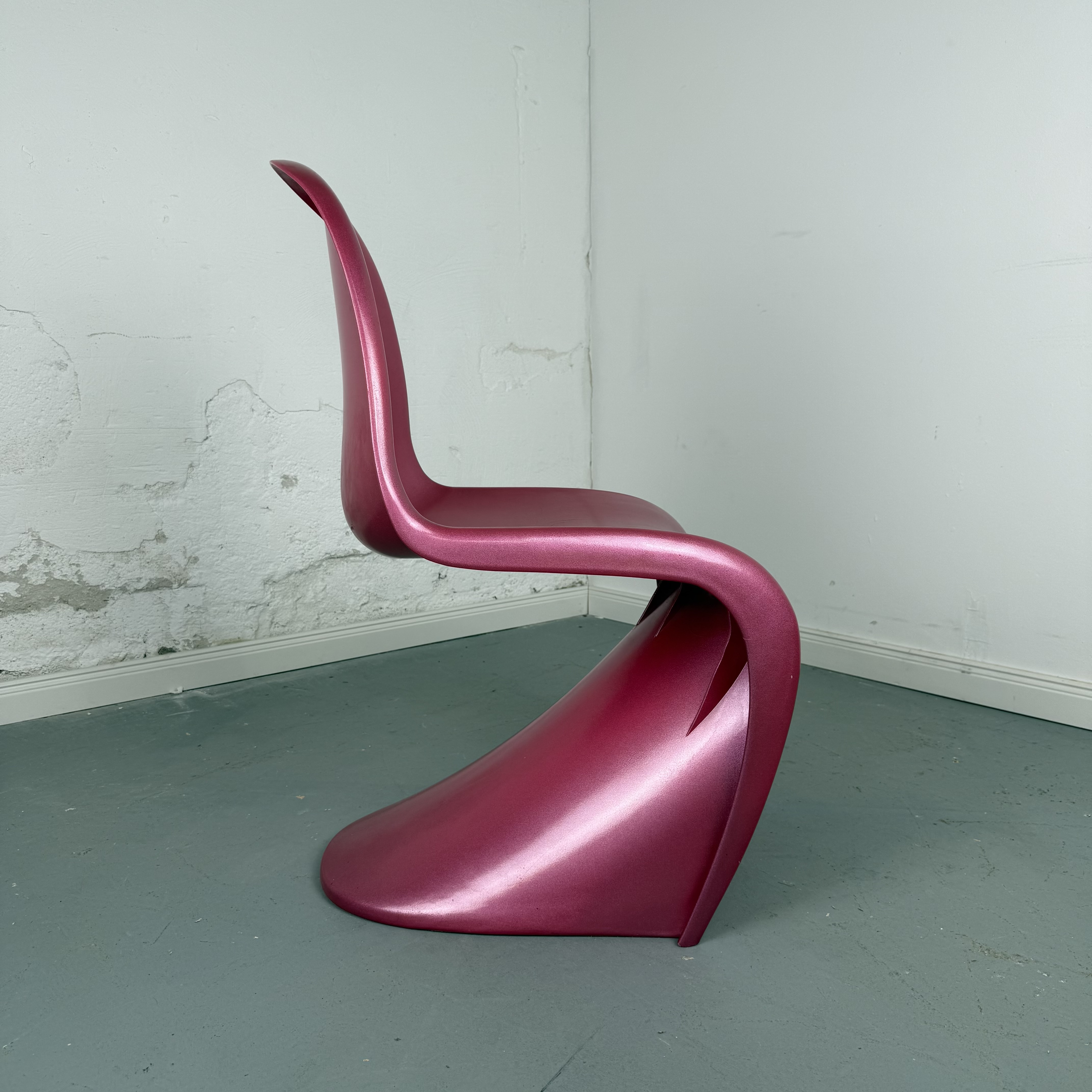 Pinkfarbene Panton Chair Replika