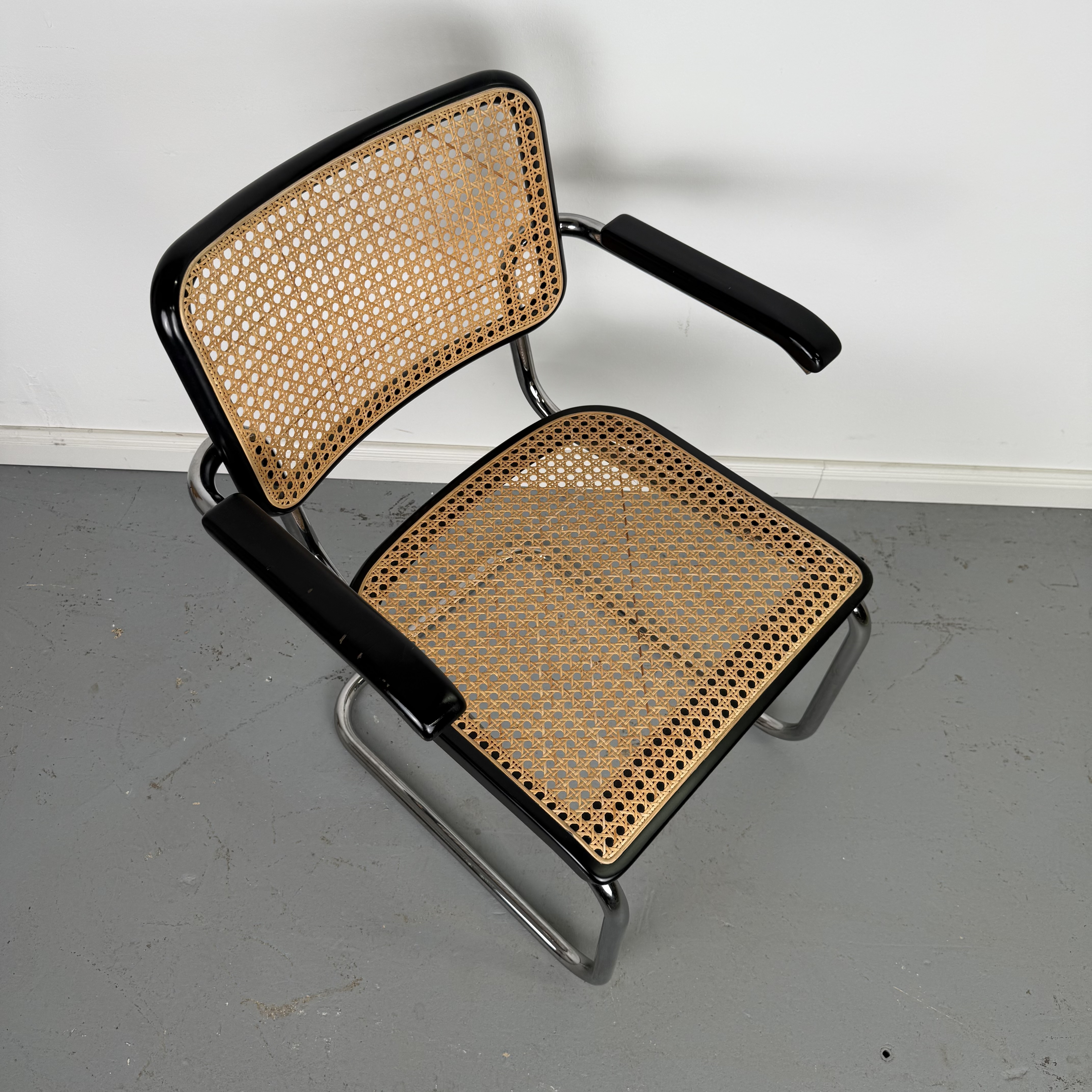 Freischwinger  S64 V von Marcel Breuer für Thonet