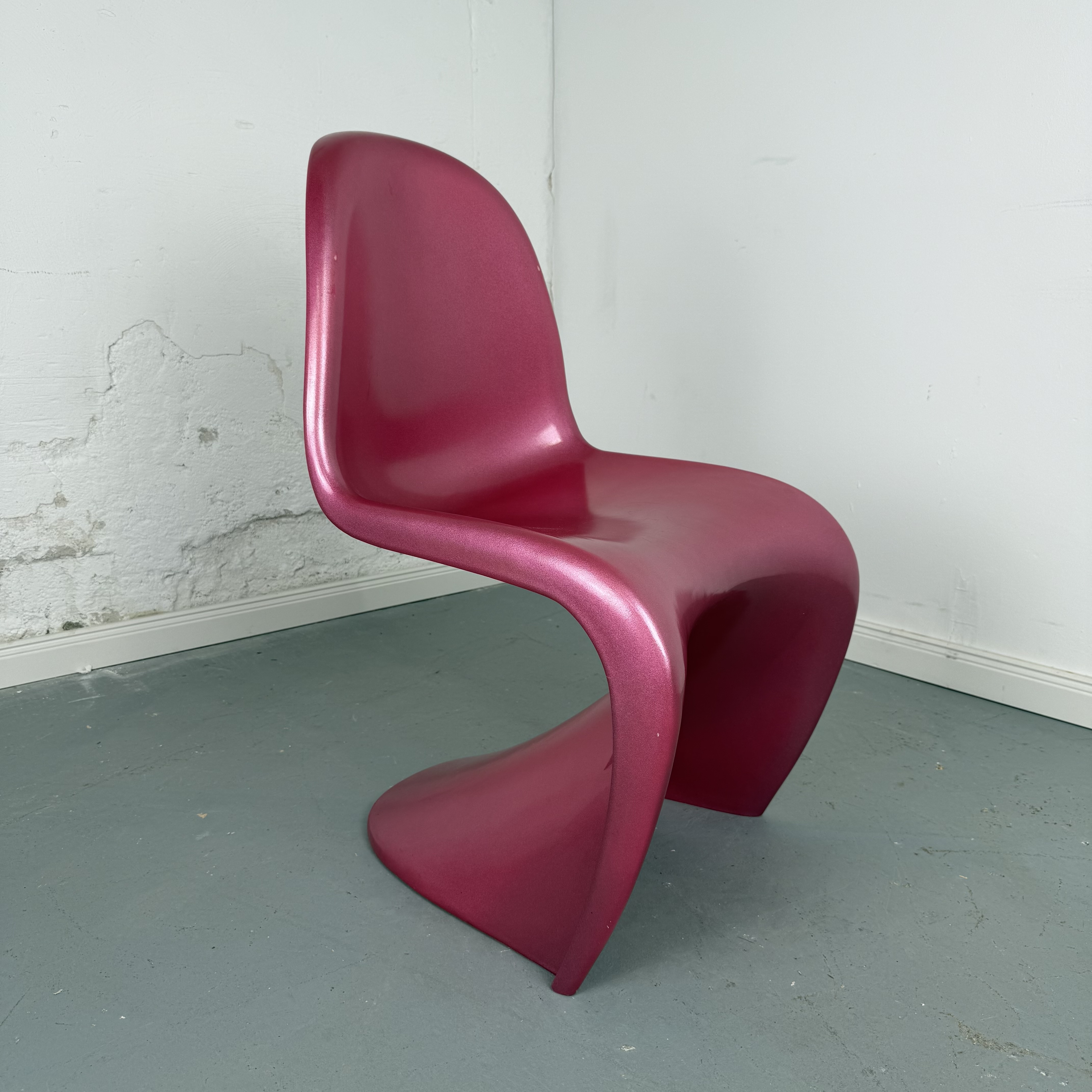 Pinkfarbene Panton Chair Replika