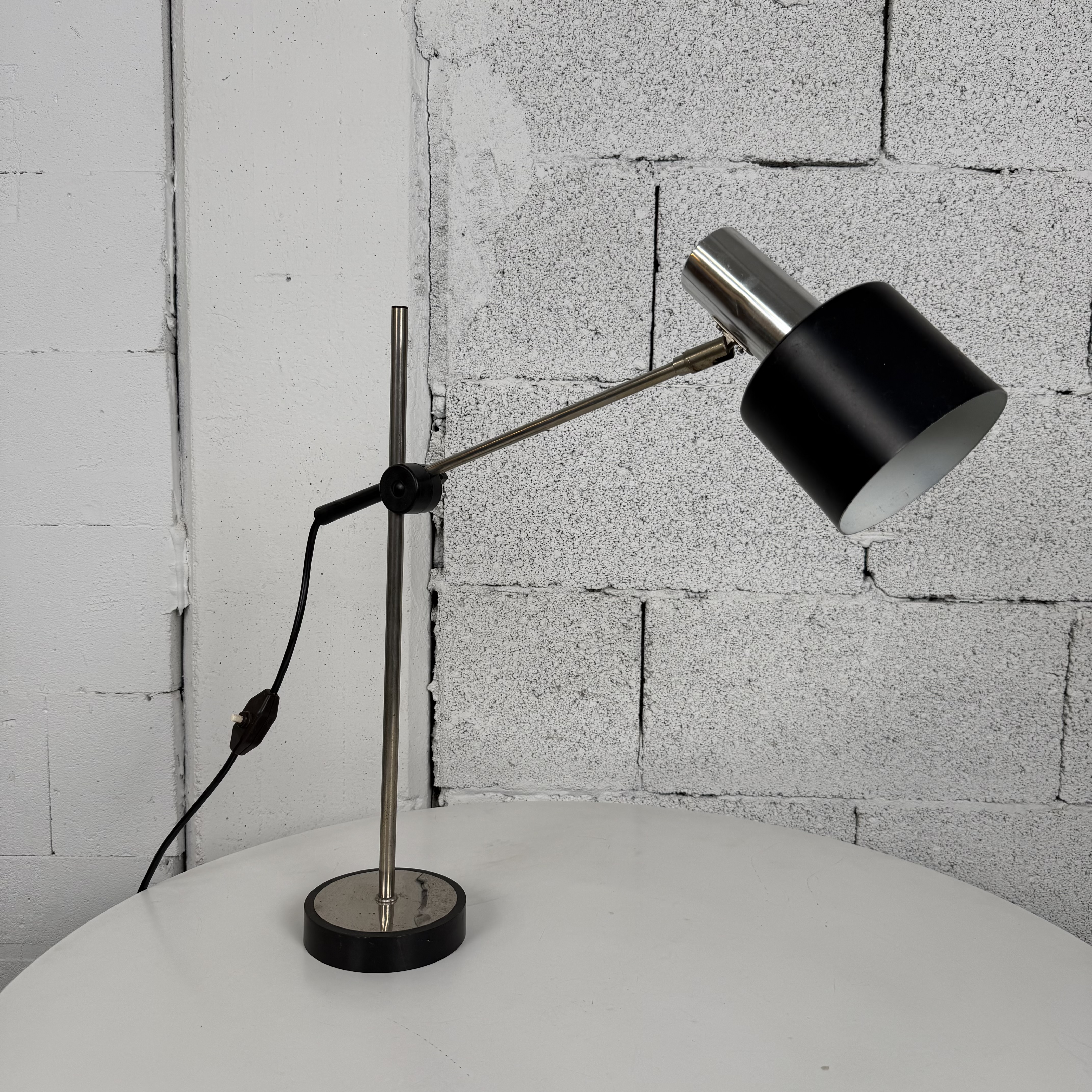 schwarze Vintage Tischleuchte