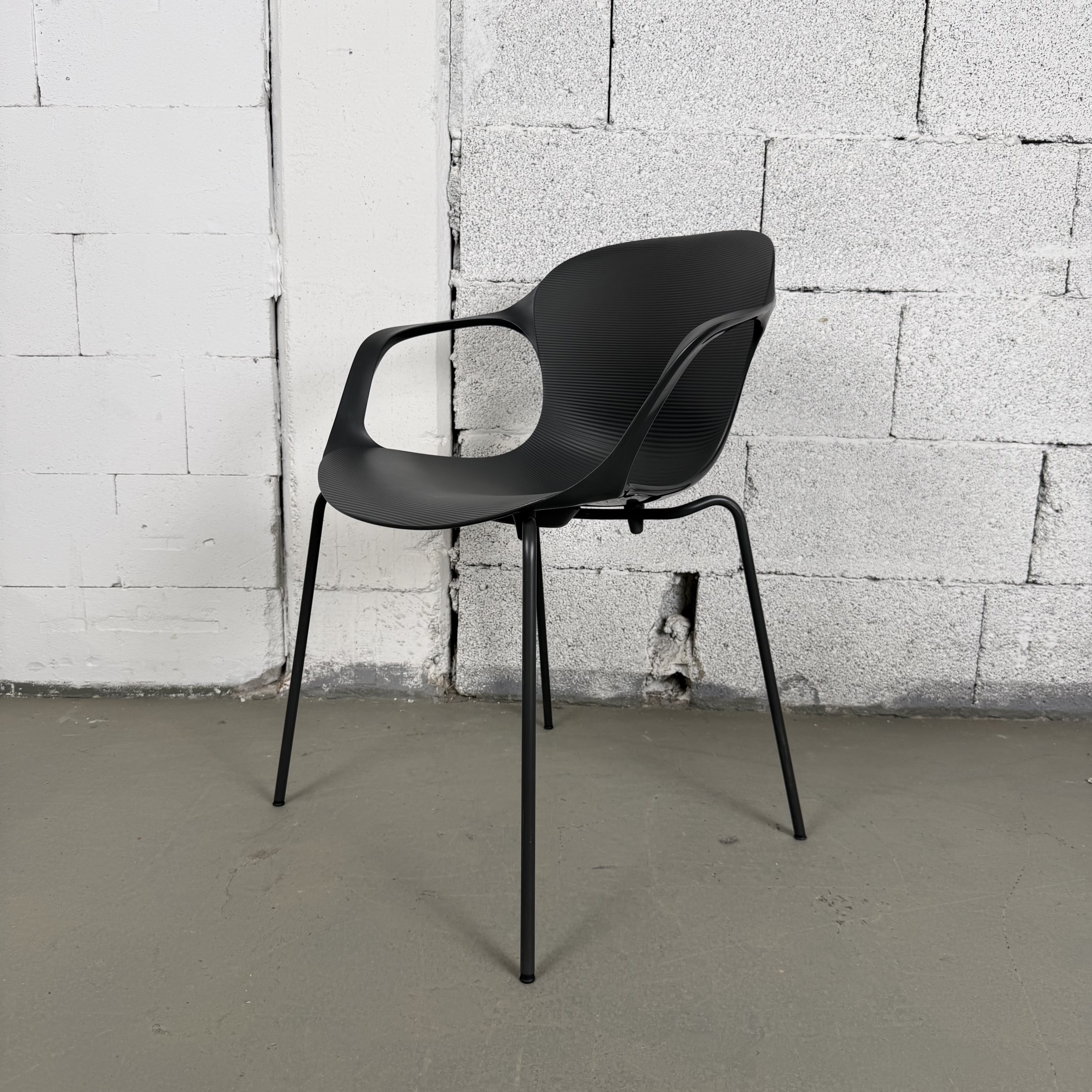 Fritz Hansen Armlehnstuhl NAP KS60 in Schwarz