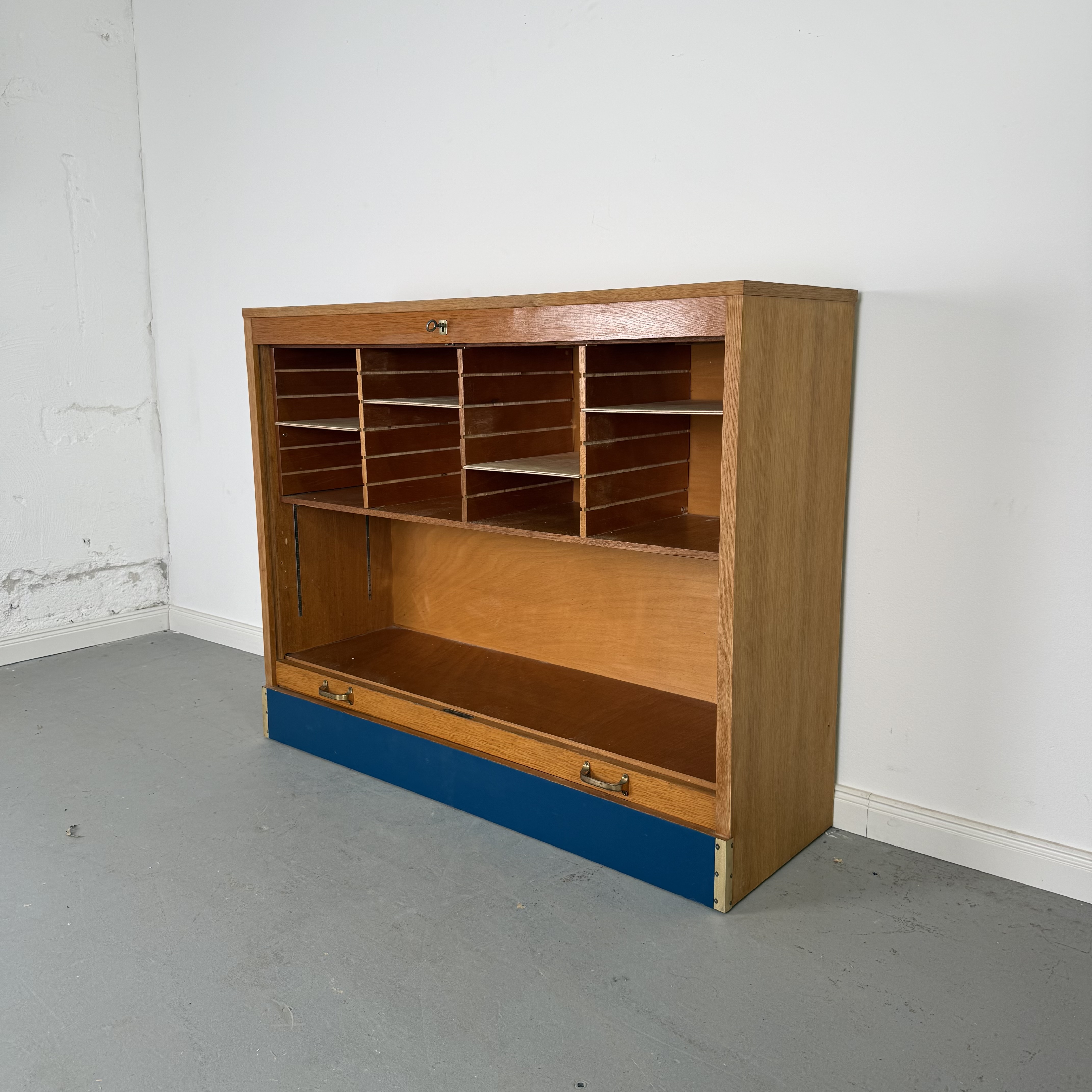 Rolladenschrank im Mid-Century Design, 1960er Jahre