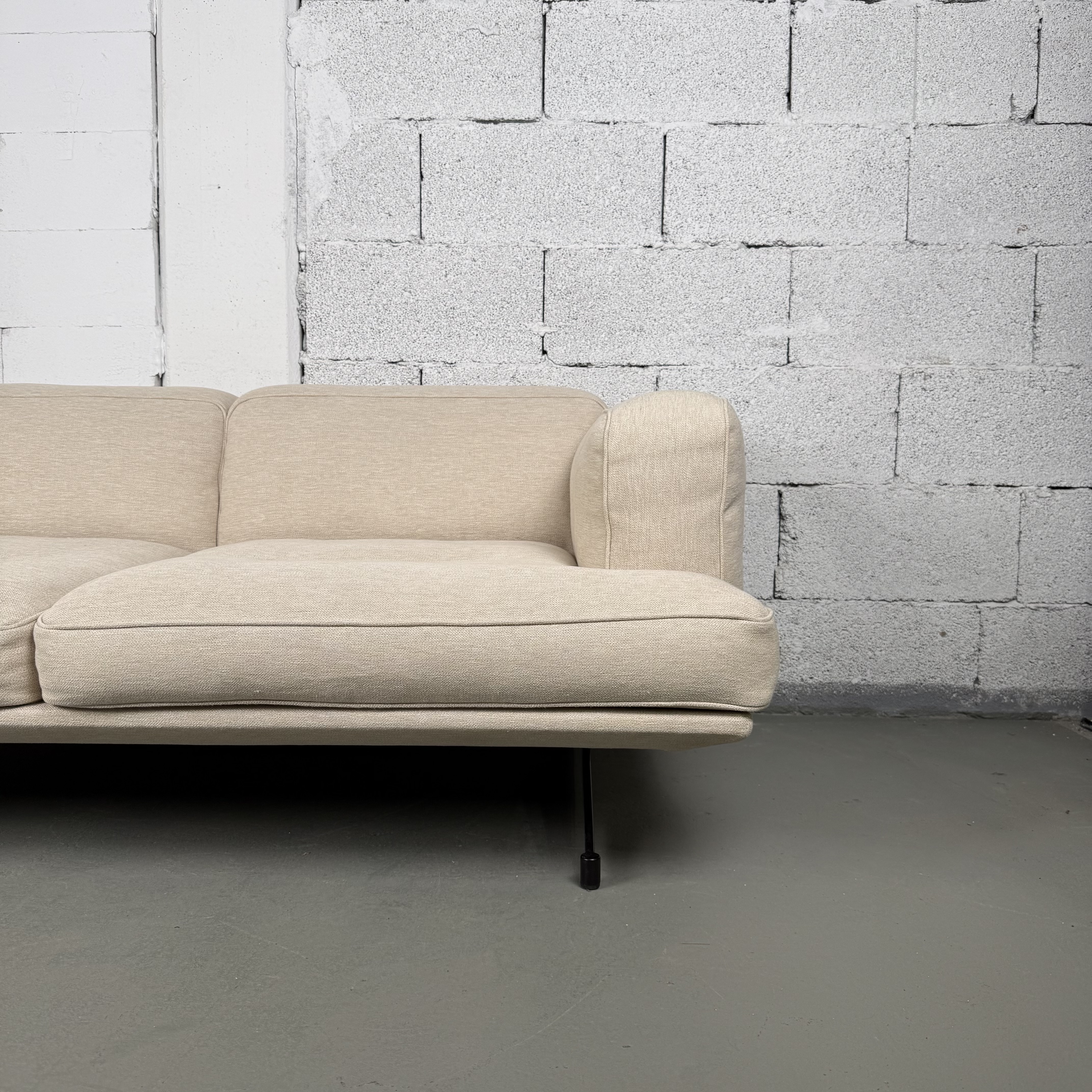 &Tradition Sofa Inland AV22
