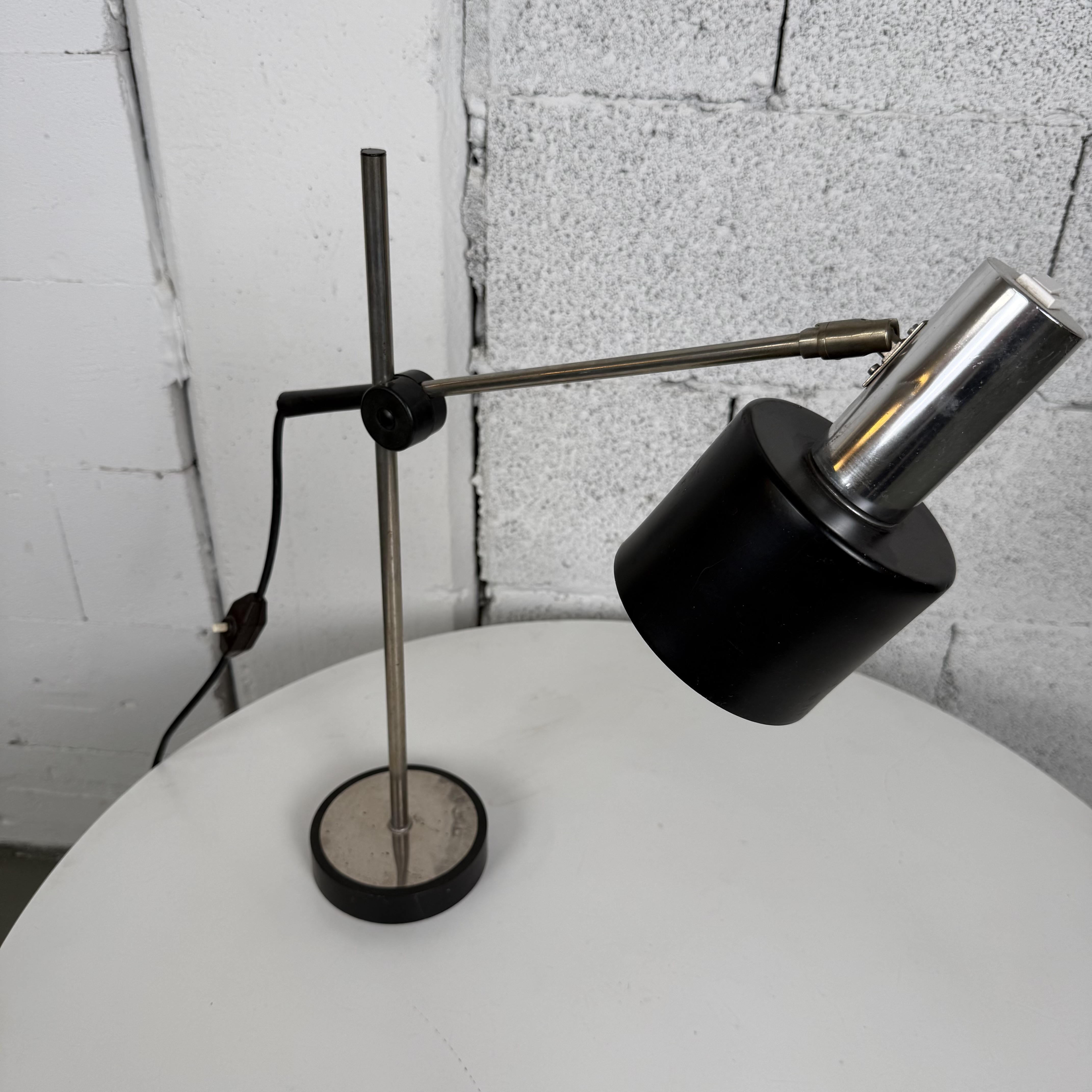 schwarze Vintage Tischleuchte